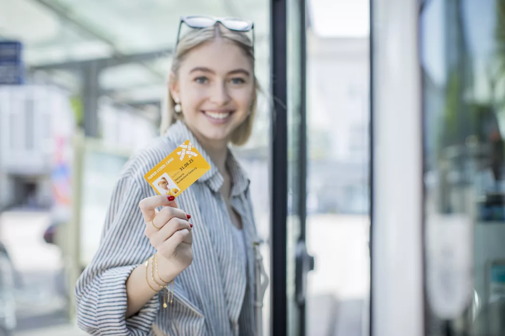 SVV Salzburger Verkehrsverbund SUPER s'COOL-CARD Schülerfreifahrt Netzkarte