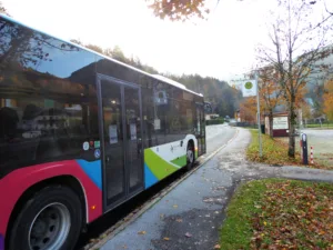 mit-dem-bus-450-bequem-und-aussichtsreich-von-hallein-ueber-krispl-zum-startpunkt-gaissau-ortsmitte